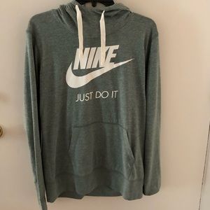 Nike pullover hooded sweatshirt
